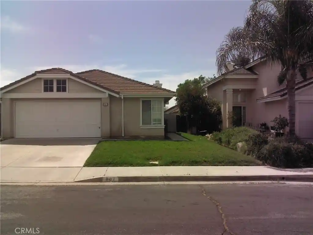Photo 1 of Single family home for sale at 867 Sweetpea St, Hemet, CA 92545 | MLS# PV26183179 | Listing updated on 2026-08-21