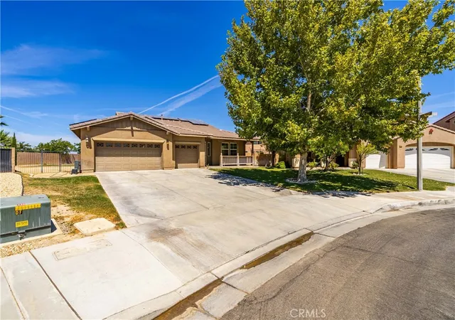 Photo 3 of Sale Pending at 4821 W Ave J5, Lancaster, CA 93536 | MLS# SR26183208 | Listing updated on 2026-10-03