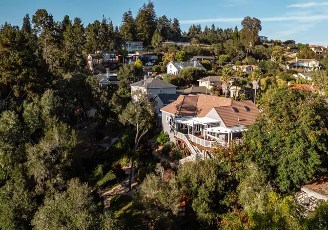 Photo 3 of Single family home for sale at 3395 Daffodil Ct, Soquel, CA 95073 | MLS# ML82058470 | Listing updated on 2026-10-11