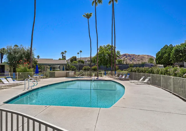Photo 27 of Condo for sale at 1707 Grand Bahama Dr W, Palm Springs, CA 92264 | MLS# 219151682DA | Listing updated on 2026-09-23