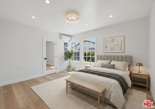 Photo 4 of Single family home for sale at 9470 Harvard Blvd, Los Angeles, CA 90047 | MLS# 26870431 | Listing updated on 2026-10-08
