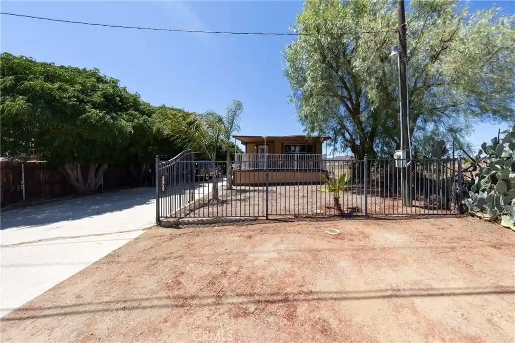 Photo 1 of Manufactured home for sale at 22735 Lukens Ln, Perris, CA 92570 | MLS# TR26183239 | Listing updated on 2026-10-24
