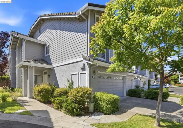 Photo 3 of Townhouse for sale at 105 Heritage Park Dr, Danville, CA 94506 | MLS# 41145723 | Listing updated on 2026-10-01