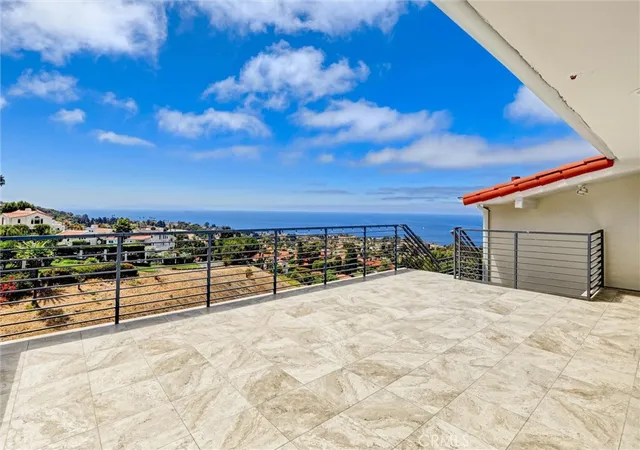 Photo 2 of Mansion for sale at 1384 Via Romero, Palos Verdes Estates, CA 90274 | MLS# AR26183021 | Listing updated on 2026-09-13