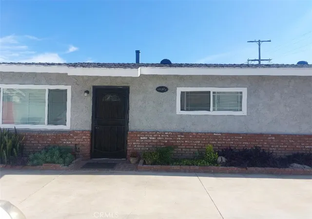 Photo 2 of Sale Pending at 15333 Georgia, Paramount, CA 90723 | MLS# DW26182275 | Listing updated on 2026-08-31