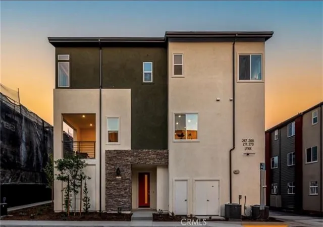 Photo 1 of Townhouse for sale at 273 Lynx, Irvine, CA 92618 | MLS# OC26183314 | Listing updated on 2026-09-18