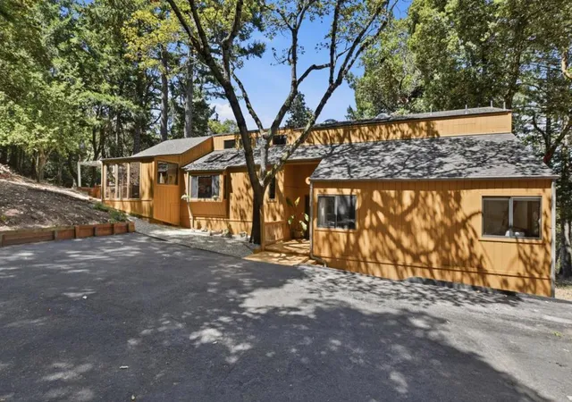 Photo 2 of Single family home for sale at 22163 Miller Ridge Rd, Los Gatos, CA 95033 | MLS# ML82058103 | Listing updated on 2026-09-13