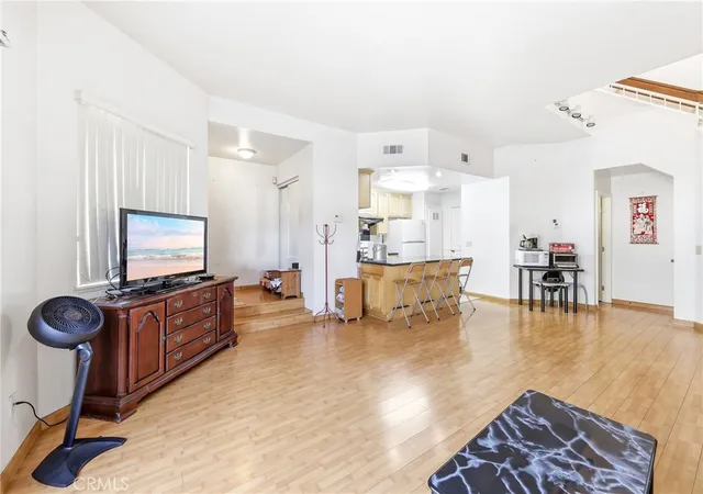 Photo 3 of Condo for sale at 32 Brownfield Ln, Pomona, CA 91766 | MLS# AR26183121 | Listing updated on 2026-10-11