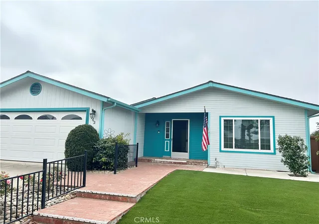 Photo 2 of Manufactured home for sale at 962 Roadrunner Dr, Santa Maria, CA 93455 | MLS# PI26181803 | Listing updated on 2026-09-22