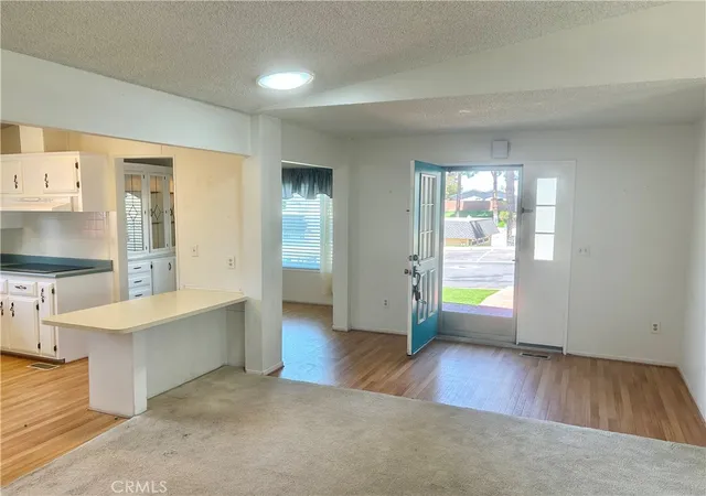 Photo 3 of Manufactured home for sale at 962 Roadrunner Dr, Santa Maria, CA 93455 | MLS# PI26181803 | Listing updated on 2026-09-22