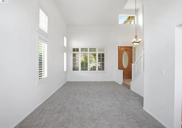 Photo 4 of Sale Pending at 2356 Yorkshire Dr, Antioch, CA 94531 | MLS# 41145756 | Listing updated on 2026-10-03