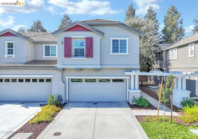 Photo 3 of Townhouse for sale at 231 Washington Dr, Brentwood, CA 94513 | MLS# 41145757 | Listing updated on 2026-09-29