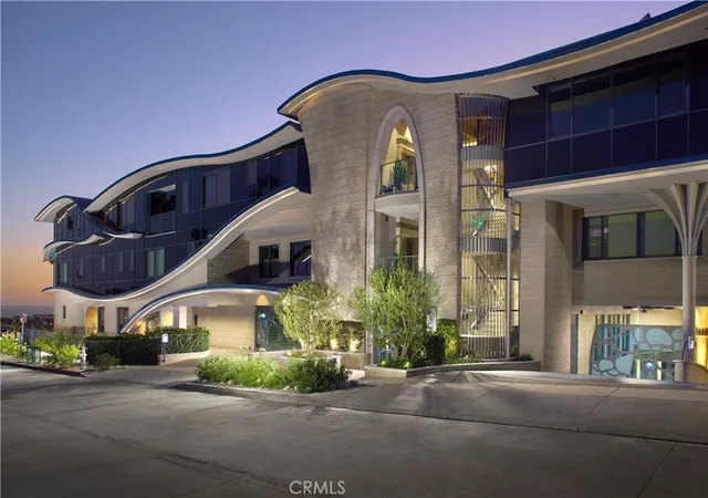 Photo 3 of Condo for sale at 183 Carnation Ave, Corona Del Mar, CA 92625 | MLS# NP26153365 | Listing updated on 2026-09-16