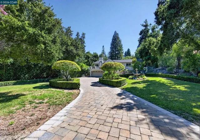Photo 4 of Single family home for sale at 891 Livorna Rd, Alamo, CA 94507 | MLS# 41145770 | Listing updated on 2026-10-07