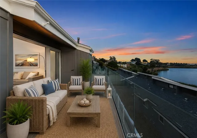 Photo 1 of Sale Pending at 2399 Jefferson #3, Carlsbad, CA 92008 | MLS# SR26181872 | Listing updated on 2026-09-25