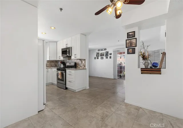 Photo 2 of Condo for sale at 409 Utica #D43, Huntington Beach, CA 92648 | MLS# OC26182699 | Listing updated on 2026-10-12