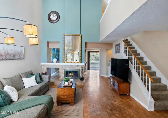 Photo 3 of Condo for sale at 1425 Calle Lozano, Camarillo, CA 93012 | MLS# 226004010 | Listing updated on 2026-10-08