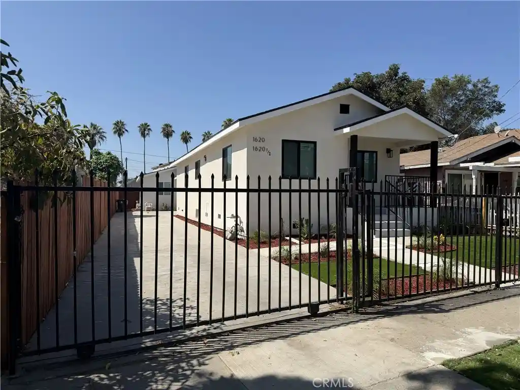 Multi family home for sale at 1620 E 33Rd, Los Angeles, CA 90011 | MLS# DW26183566