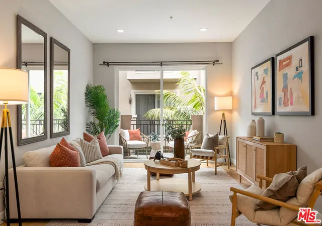 Photo 3 of Sale Pending at 4060 Glencoe Ave #307, Marina Del Rey, CA 90292 | MLS# 26874501 | Listing updated on 2026-10-06