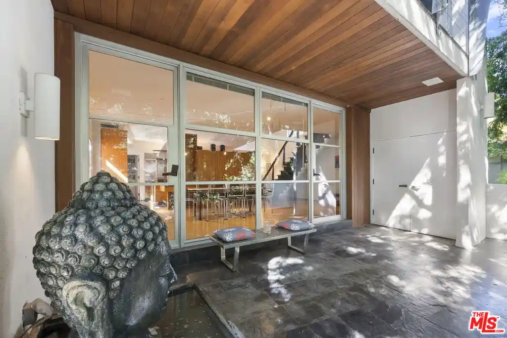 Photo 1 of Single family home for sale at 9976 Westwanda Dr, Beverly Hills, CA 90210 | MLS# 26875421 | Listing updated on 2026-10-22