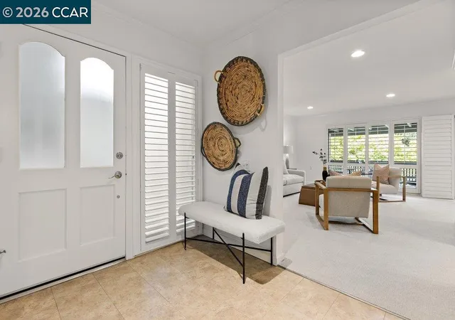 Listing Photo 4 - Condo for sale in building located at 1457 Oakmont Dr, Walnut Creek, CA 94595 - Unit #7
