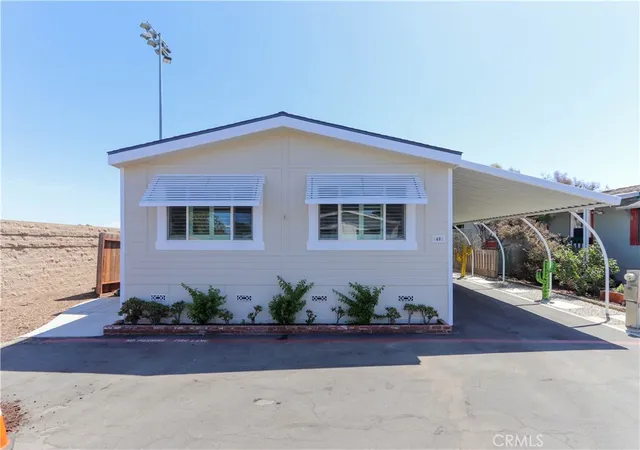 Photo 3 of Sale Pending at 7051 Ellis Ave #40, Huntington Beach, CA 92648 | MLS# PW26182412 | Listing updated on 2026-10-08