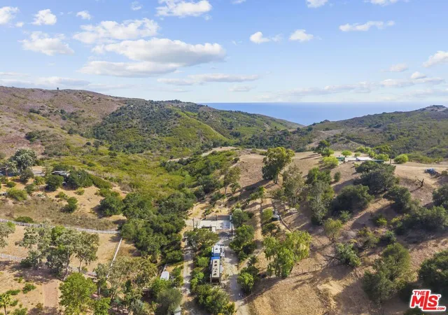 Photo 2 of Land for sale at 2911 S Foose Rd, Malibu, CA 90265 | MLS# 26874597 | Listing updated on 2026-09-13