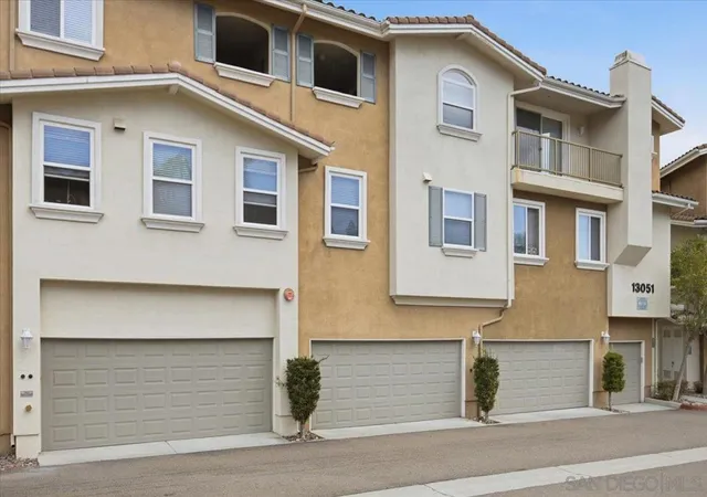 Photo 4 of Townhouse for sale at 13051 Evening Creek Dr S #49, San Diego, CA 92128 | MLS# 260020588SD | Listing updated on 2026-09-24