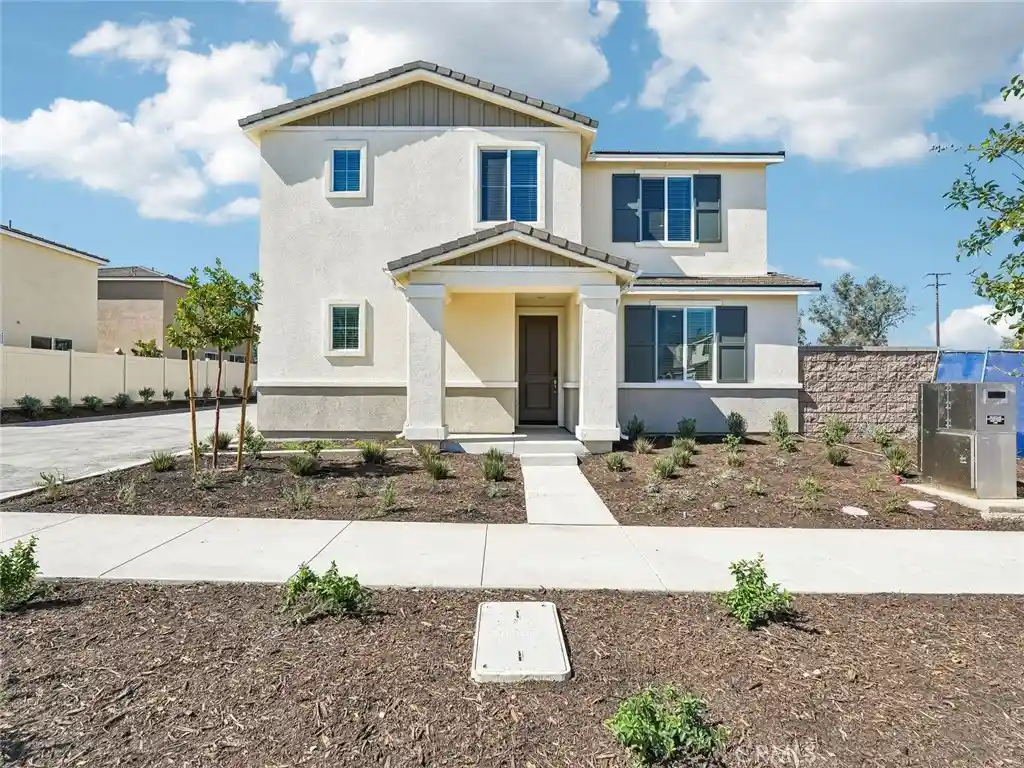 Photo 1 of Single family home for sale at 1955 Limetta Ln, Redlands, CA 92374 | MLS# OC26179591 | Listing updated on 2026-10-22