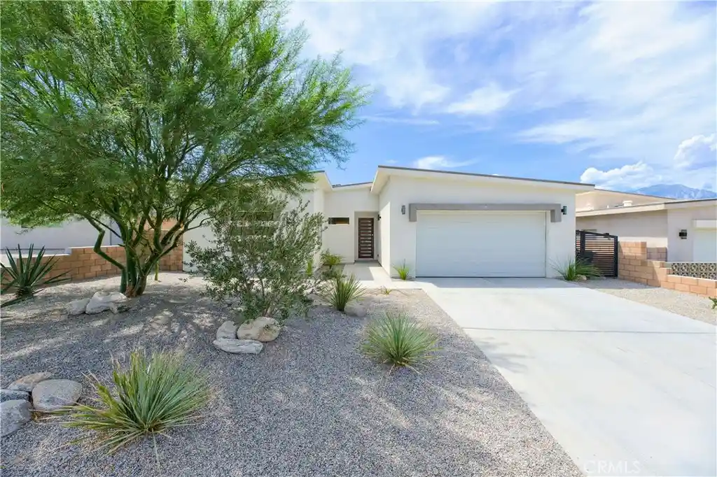 Photo 1 of Single family home for sale at 66947 Pierson, Desert Hot Springs, CA 92240 | MLS# SW26183769 | Listing updated on 2026-10-18