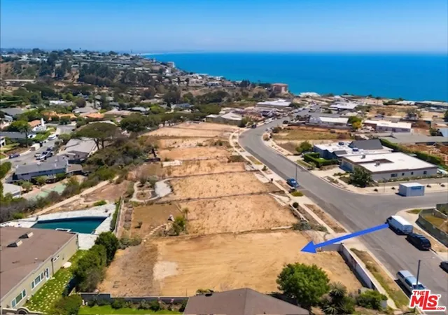 Photo 2 of Land for sale at 3612 Surfwood Rd, Malibu, CA 90265 | MLS# 26875493 | Listing updated on 2026-10-02