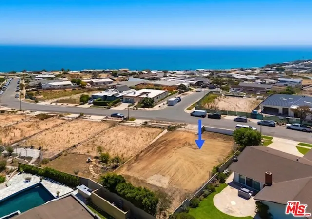 Photo 4 of Land for sale at 3612 Surfwood Rd, Malibu, CA 90265 | MLS# 26875493 | Listing updated on 2026-10-02