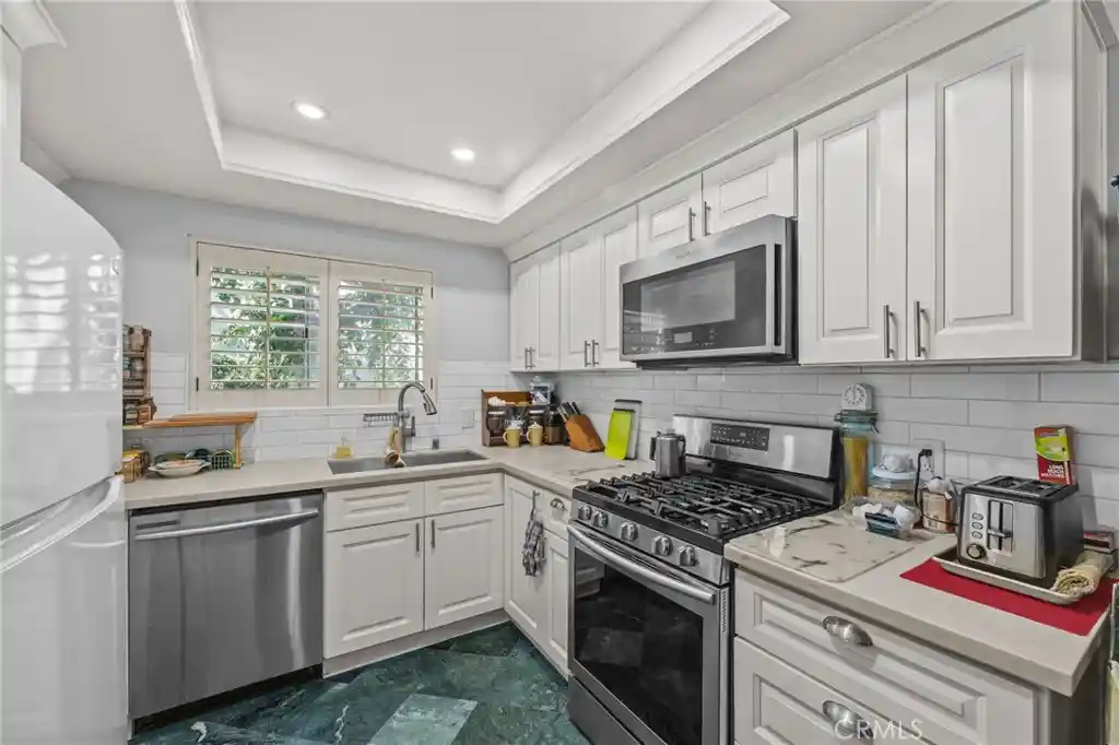 Listing Photo 1 - Condo for sale in 541 Linwood Ave located at 541 Linwood Ave, Monrovia, CA 91016 - Unit 541 Linwood Ave