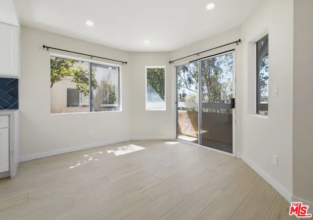 Photo 3 of Condo for sale at 19863 Sandpiper Pl #105, Newhall, CA 91321 | MLS# 26873923 | Listing updated on 2026-10-06