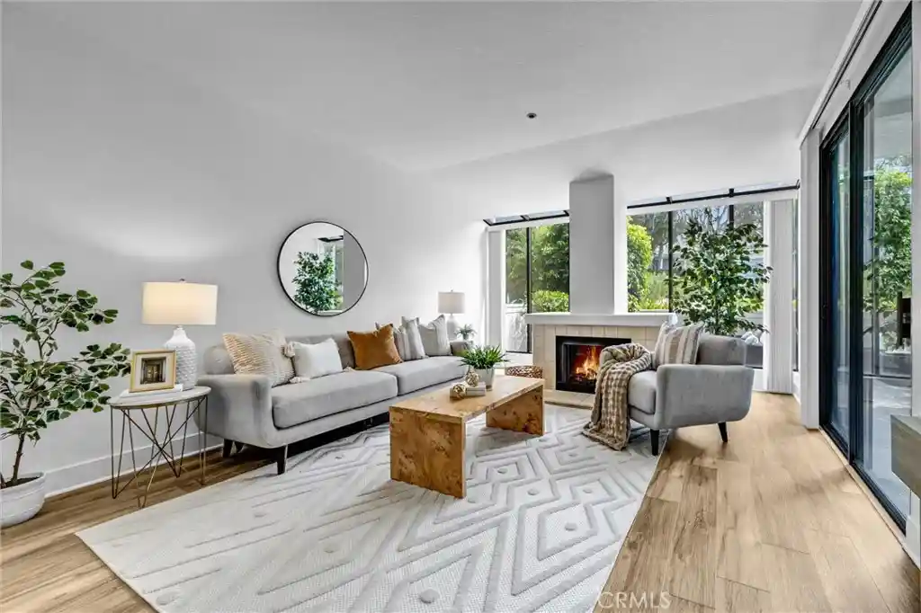 Listing Photo 1 - Condo for sale in 230 Lille located at 230 Lille, Newport Beach, CA 92663 - Unit #102