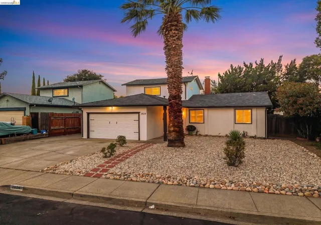 Photo 3 of Sale Pending at 2824 Seville Cir, Antioch, CA 94509 | MLS# 41145821 | Listing updated on 2026-09-17