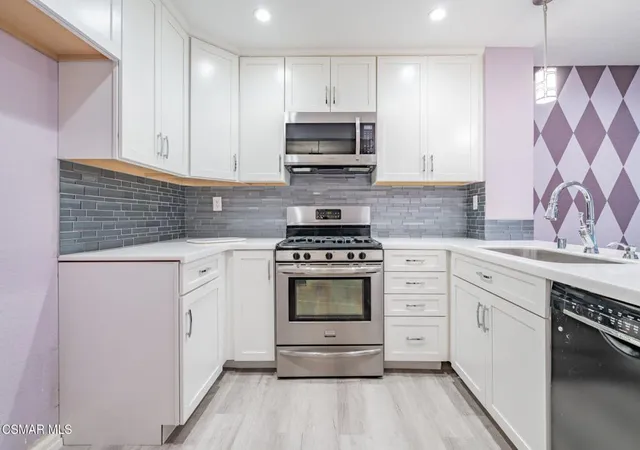Condo for sale at 1043 Waltham Rd #E, Simi Valley, CA 93065 | MLS# 226004021 | Listing updated on 2026-10-08