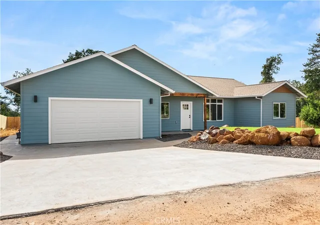 Photo 1 of Single family home for sale at 450 Stacy Ln, Paradise, CA 95969 | MLS# SN26183743 | Listing updated on 2026-09-22