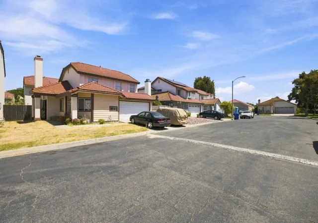 Photo 1 of Sale Pending at 4524 Goldfinch, Oceanside, CA 92057 | MLS# 260020611SD | Listing updated on 2026-09-16