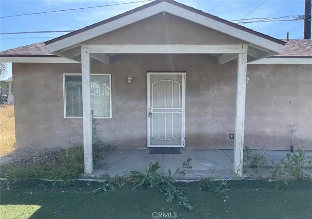Photo 3 of Single family home for sale at 588 S Rosario Ave, San Jacinto, CA 92583 | MLS# PW26183960 | Listing updated on 2026-10-01
