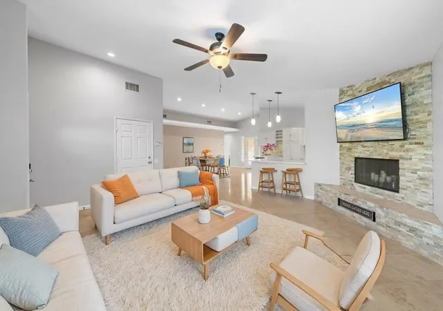 Photo 3 of Single family home for sale at 52580 Avenida Navarro, La Quinta, CA 92253 | MLS# 219151729DA | Listing updated on 2026-09-29