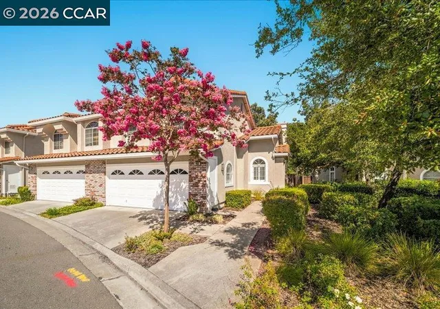 Photo 2 of Sale Pending at 465 S Clovercrest Ln, San Ramon, CA 94582 | MLS# 41145853 | Listing updated on 2026-09-23
