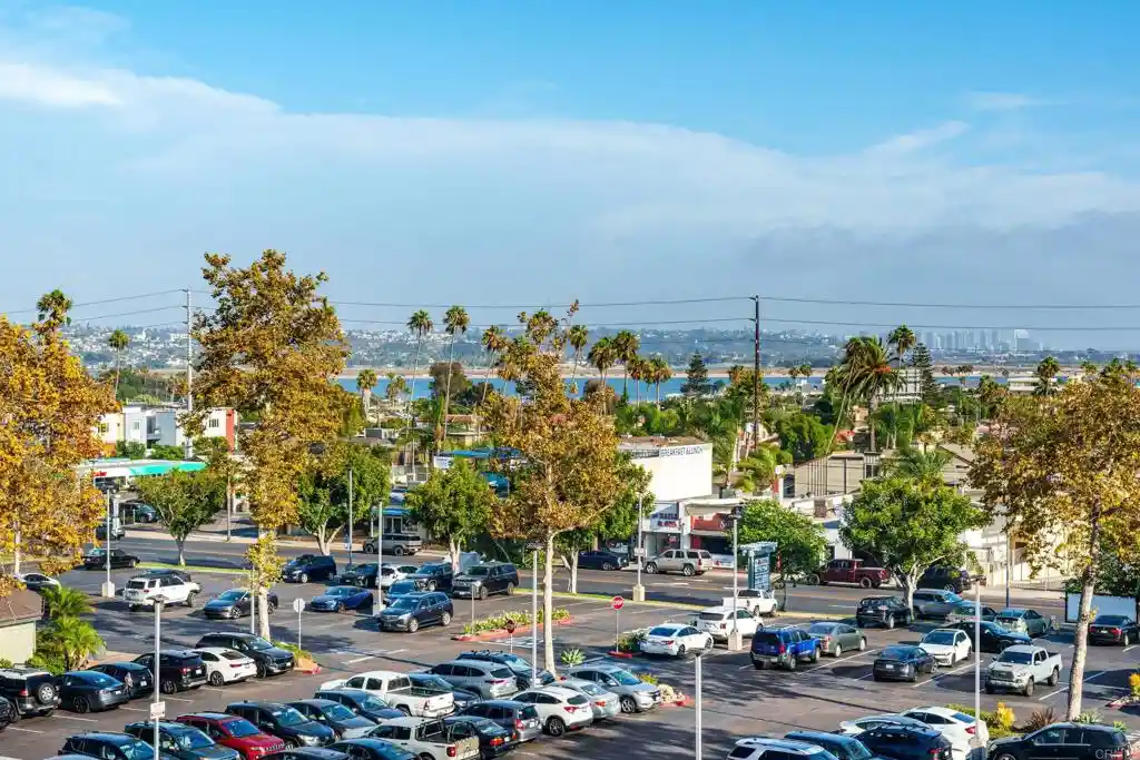Listing Photo 48 - Condo for sale in 1801 Diamond St located at 1801 Diamond St, San Diego, CA 92109 - Unit #3-205