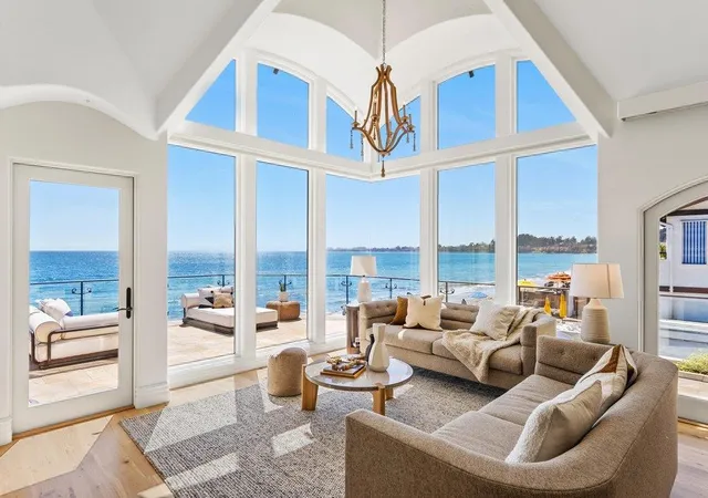 Photo 1 of Single family home for sale at 725 Las Olas Dr, Aptos, CA 95003 | MLS# ML82057791 | Listing updated on 2026-10-05