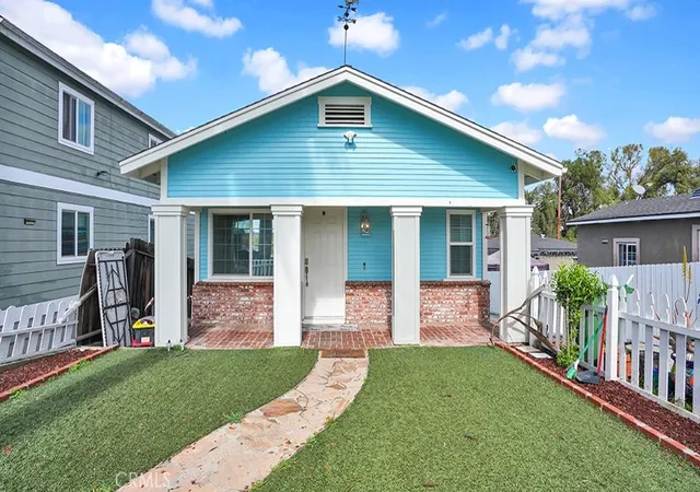 Photo 1 of Single family home for sale at 944 W Sepulveda St, San Pedro, CA 90731 | MLS# MB26182993 | Listing updated on 2026-10-04