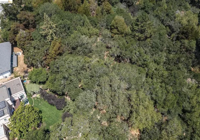 Photo 1 of Land for sale at 0 Mendenhall Rd, Oakland, CA 94605 | MLS# 41145869 | Listing updated on 2026-09-25