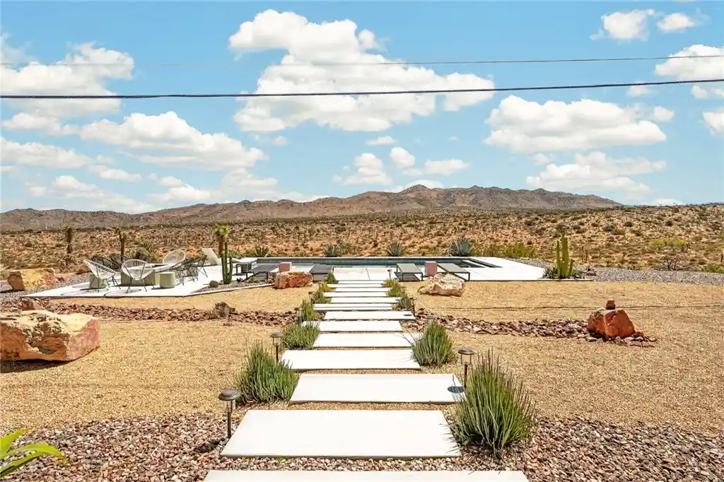 Photo 1 of Single family home for sale at 8997 Hermosa Ave, Yucca Valley, CA 92284 | MLS# JT26184060 | Listing updated on 2026-10-22