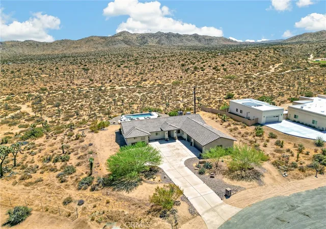 Photo 1 of Single family home for sale at 8997 Hermosa Ave, Yucca Valley, CA 92284 | MLS# JT26184060 | Listing updated on 2026-09-13