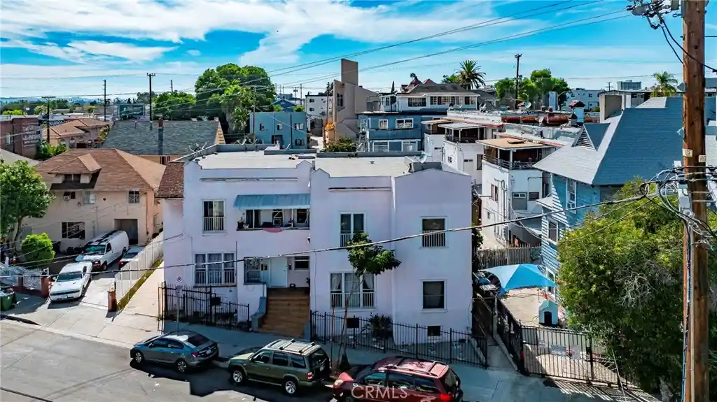 Multi family home for sale at 1409 Courtland Ave, Los Angeles, CA 90006 | MLS# IV26182467