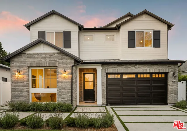Single family home for sale at 9521 Cattaraugus Ave, Los Angeles, CA 90034 | MLS# 26859613